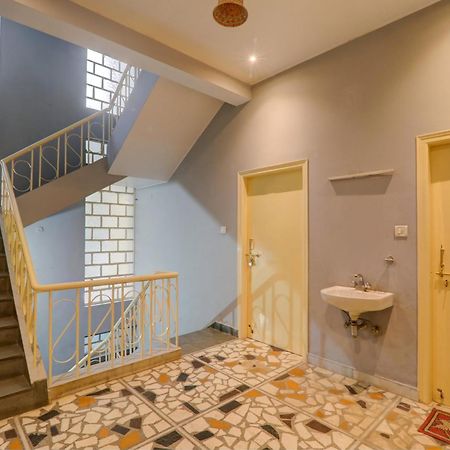 Hotel O Flagship Adbhut Moment Hotel Váránaszi Kültér fotó